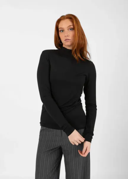 CC Heart sofia round neck